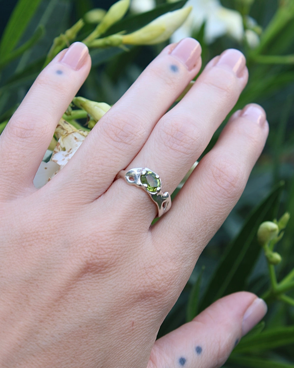 LAAVA Ezüst Gyűrű Peridot Méret:53