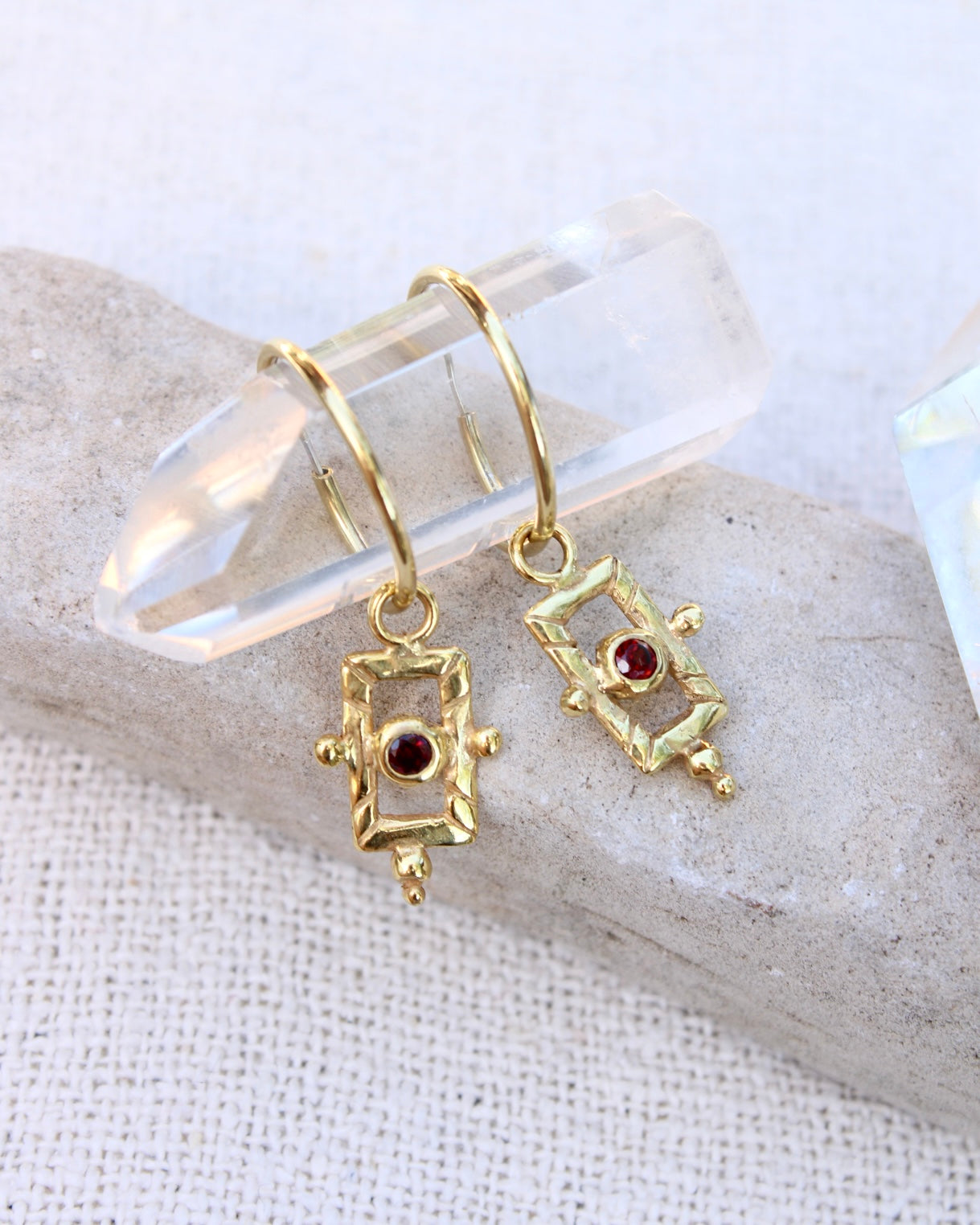 VESTA Fülbevaló Gránát