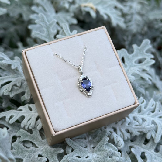 MUSE 925 Ezüst Medál Iolit