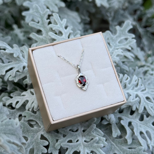 MUSE 925 Ezüst Medál Gránát